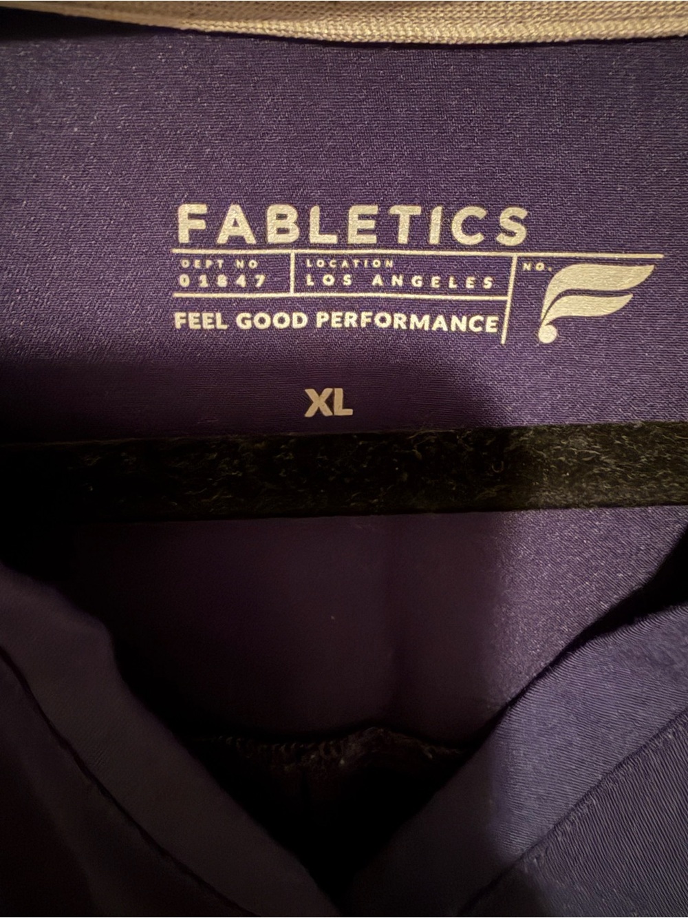 Fabletics Navy Scrub set - Picture 4 of 4